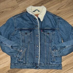 Levi’s Sherpa M Jean Jacket